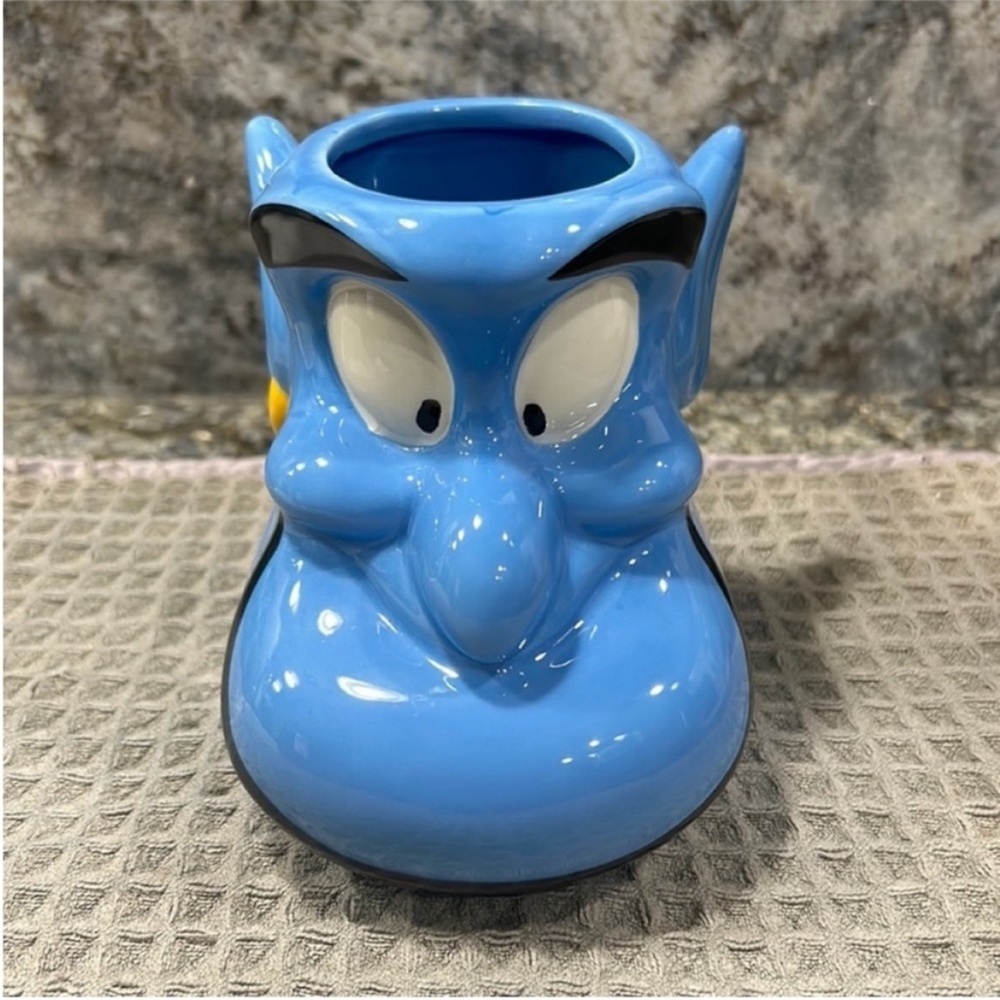 NWT Disney Aladdin Genie 3D Sculpted Mug